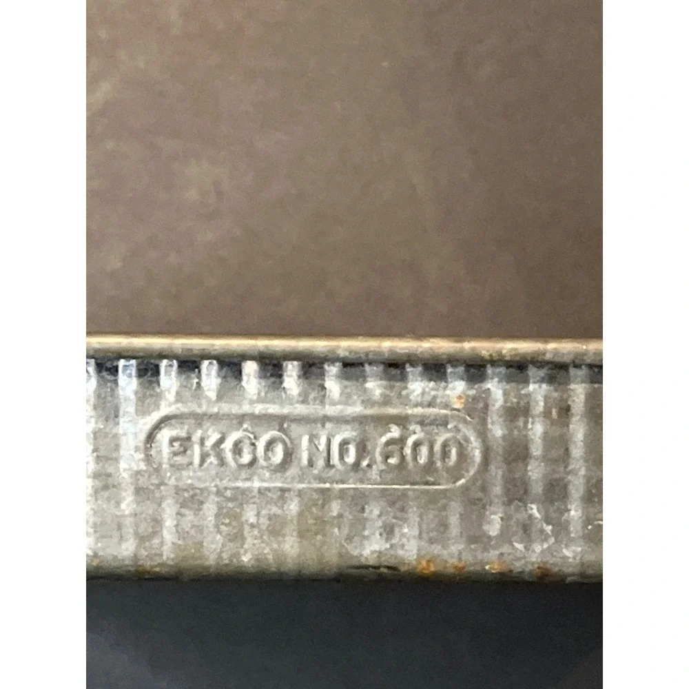 Vintage Ovenex Ekco Waffle Pattern Square Baking Pans Set of 2 Made in USA